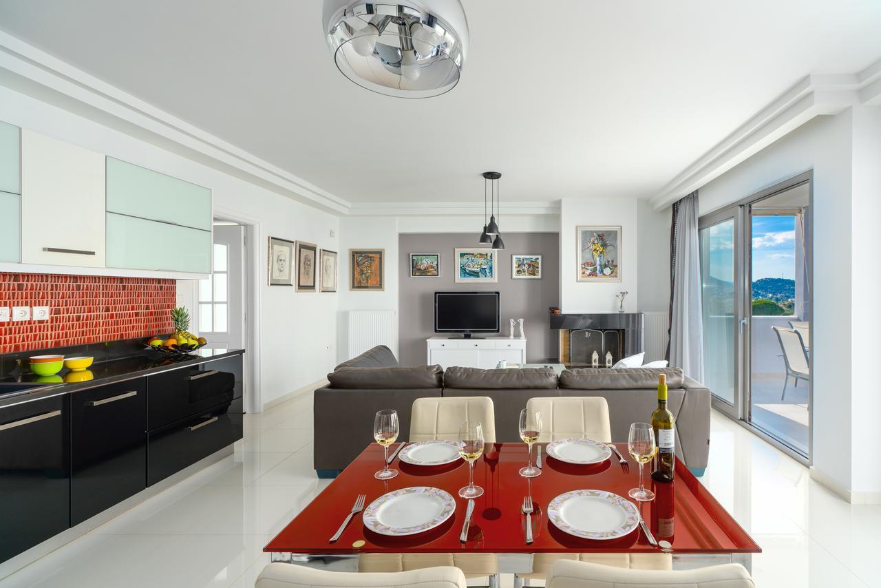 Apartamento Luxurious House Near The Sea Pórto Ráfti Exterior foto